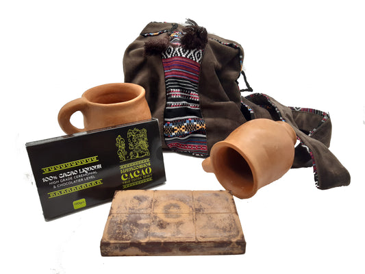 Maya Cosmos Cocoa Ceremony Set - Cacao, 2 vasos para beber, bolsa de transporte